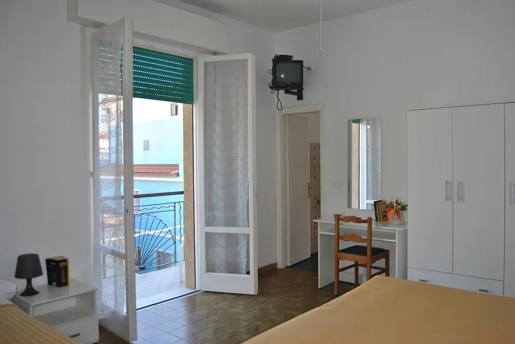 Le Aromatiche B&B Визербелла 2*,